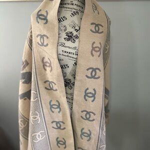 CHANEL Beige and Black Logo Scarf